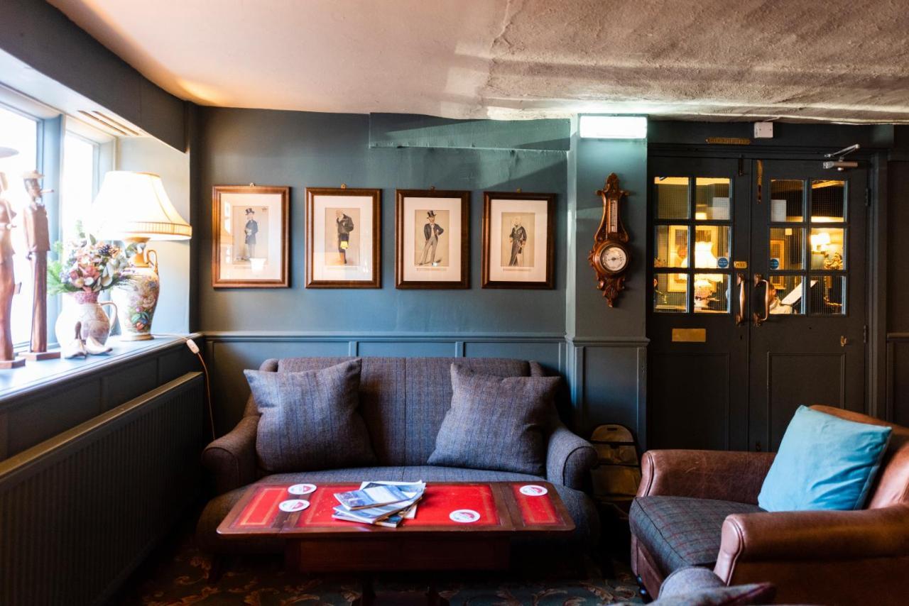 The George Inn Оакхам Экстерьер фото