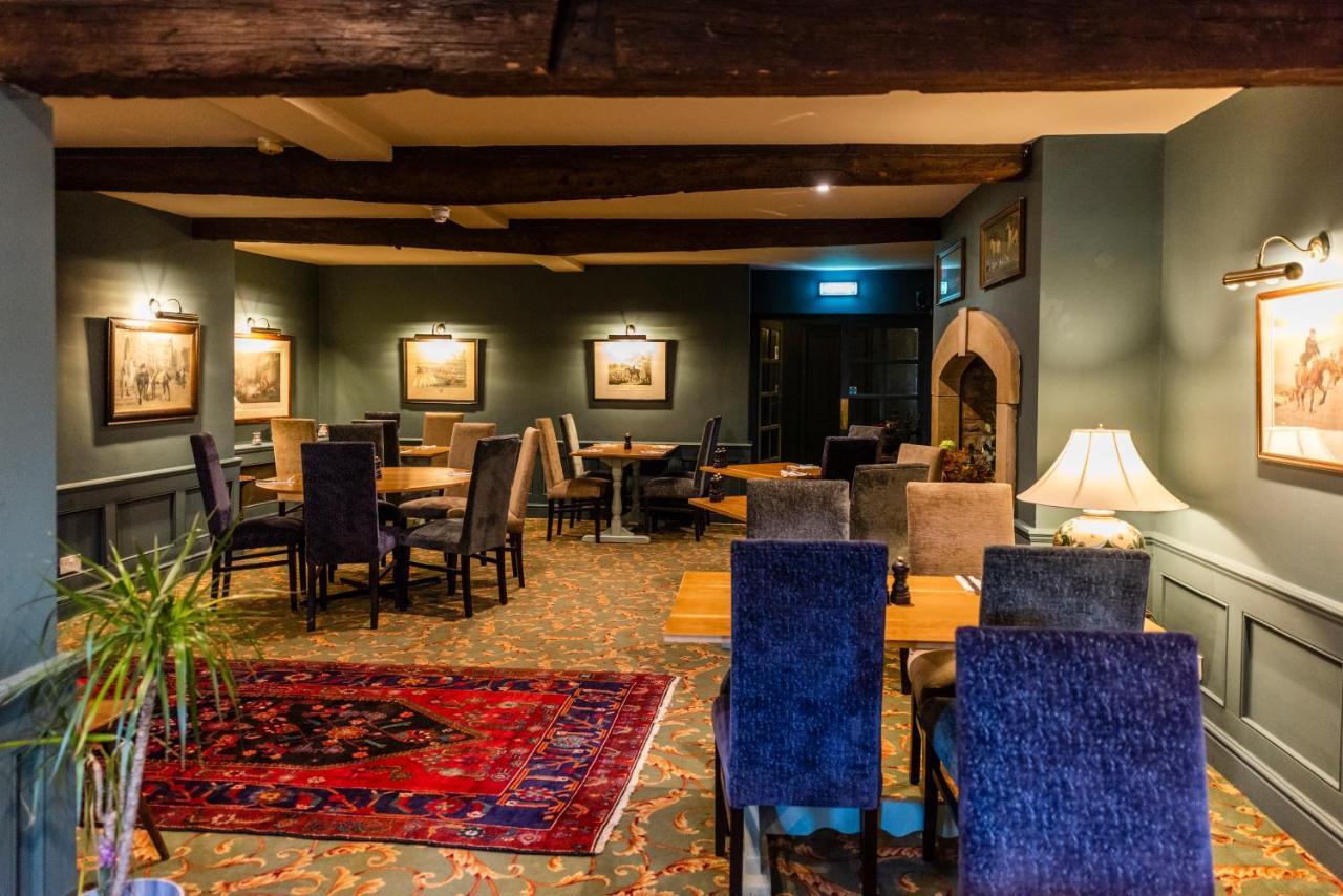 The George Inn Оакхам Экстерьер фото